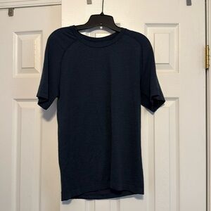 Men’s Lululemon Metal Vent T Shirt
